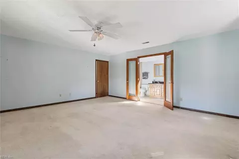 Bedroom - 10 Sugarberry Rn Run, Hampton, VA 23669 photo 4 of 9