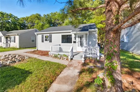 440 Smiley Rd, Hampton, VA 23663 photo 3