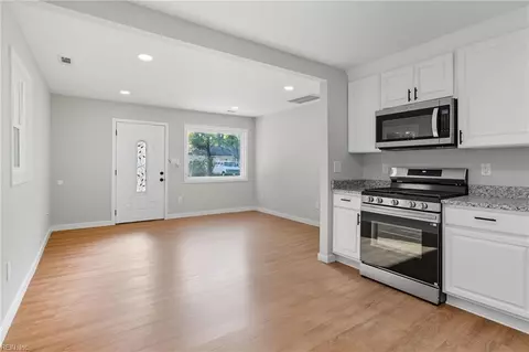440 Smiley Rd, Hampton, VA 23663 photo 9