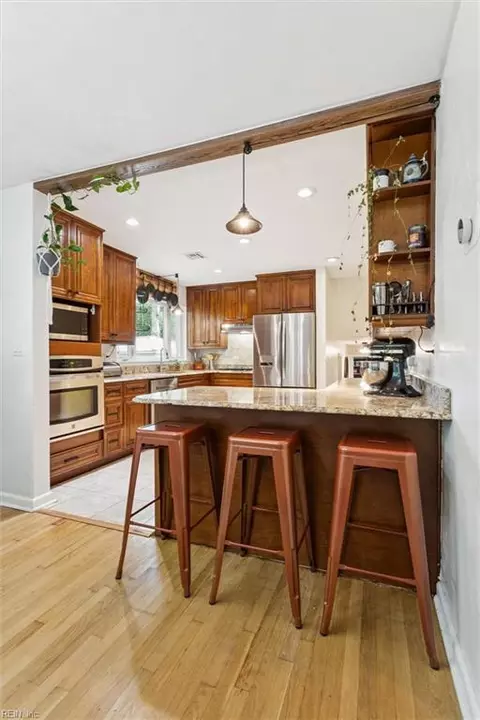 Kitchen - 118 Raymond Dr, Hampton, VA 23666 photo 1 of 5