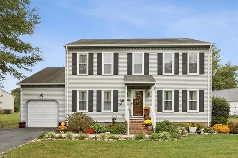 243 Loch Haven Dr, Williamsburg, VA 23188