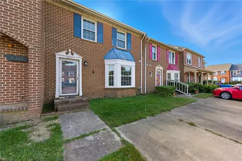 5317 Brookstone Ln, Virginia Beach, VA 23455