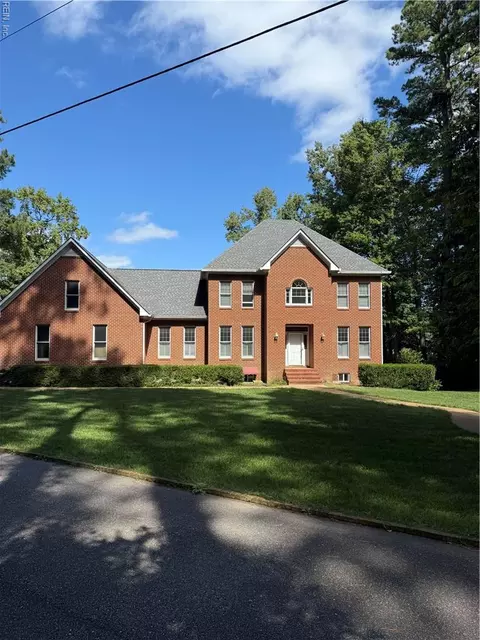 1358 Moyer Rd, Newport News, VA 23608