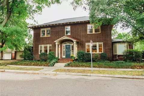 1202 Matoaka St, Norfolk, VA 23517
