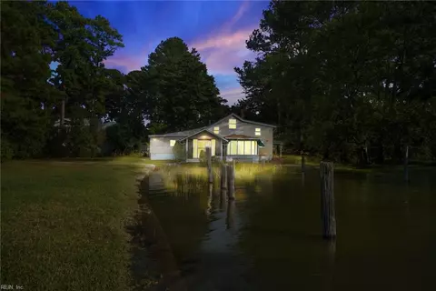 342 Saunders Dr, Portsmouth, VA 23701