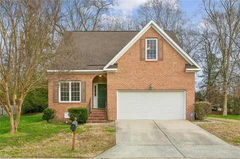 314 Oak Ridge Dr, Newport News, VA 23603