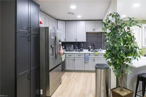 948 Defoe Ave, Norfolk, VA 23513 photo 15