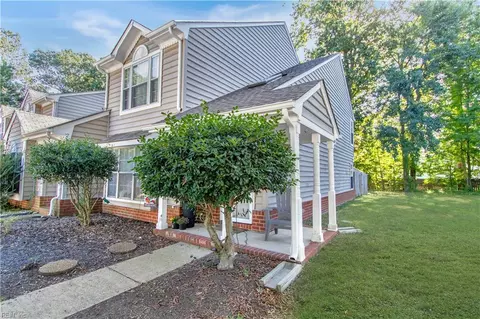 11 Madrone Pl, Hampton, VA 23666
