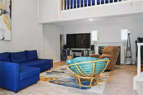 Living - 18 Marvin Dr, Hampton, VA 23666 photo 1 of 2