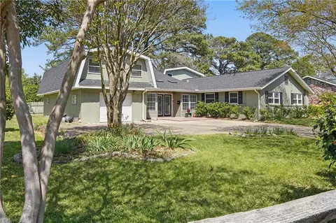 Exterior - 18 Marvin Dr, Hampton, VA 23666 photo 5 of 5