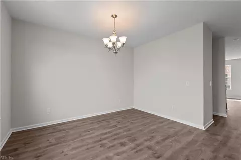 126 Freeman Dr, Hampton, VA 23666 photo 8