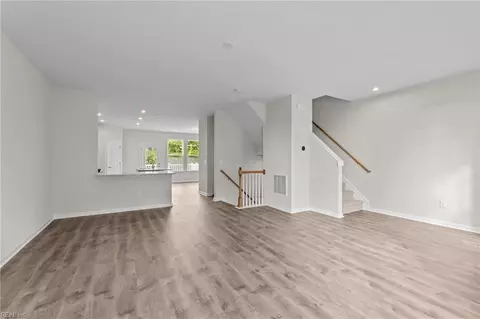 126 Freeman Dr, Hampton, VA 23666 photo 10