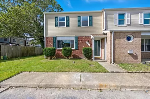 1201 Warwick Dr, Virginia Beach, VA 23453