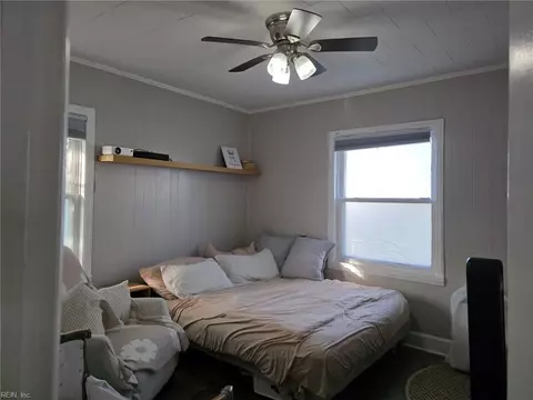 Bedroom - 6 Clover St, Hampton, VA 23669 photo 1 of 6