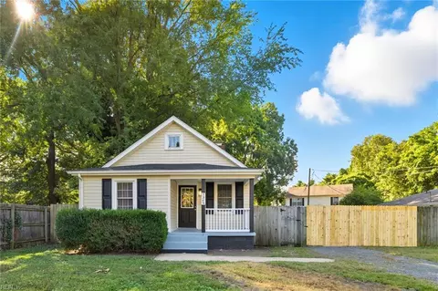 1345 Strand St, Norfolk, VA 23513