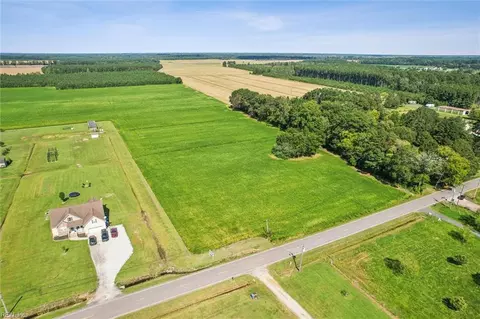 4908 Ballahack Rd # -A, Chesapeake, VA 23322