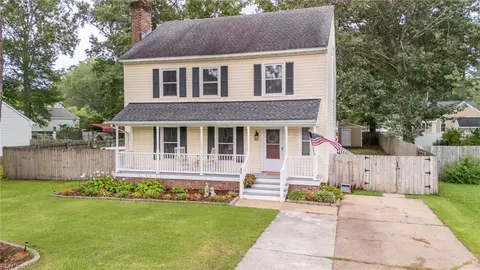 577 Boston Ave, Chesapeake, VA 23322