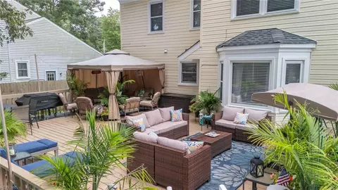 577 Boston Ave, Chesapeake, VA 23322 photo 3