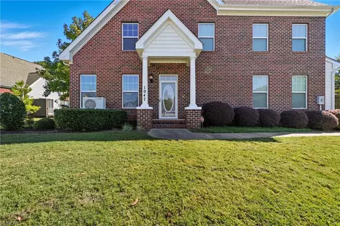 1047 Christiana Cir #40, Portsmouth, VA 23703