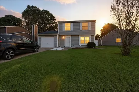 923 Chatsworth Dr, Newport News, VA 23601