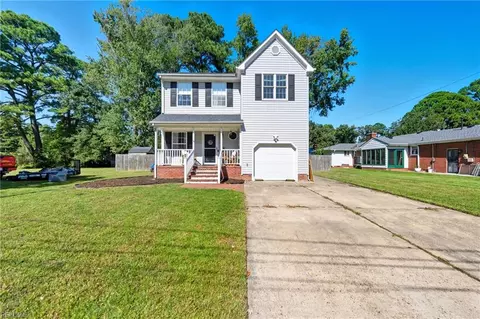 929 Costa Ave, Chesapeake, VA 23320