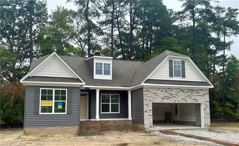 2049 Swiss Ln, Gloucester County, VA 23072
