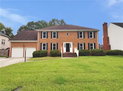 1220 Heathcliff Dr, Virginia Beach, VA 23464