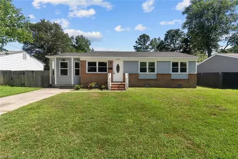 426 Berkshire Ter, Hampton, VA 23666