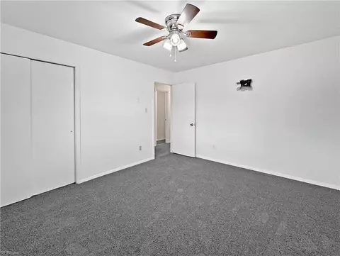 Bedroom - 1244 Murphys Mill Rd, Suffolk, VA 23434 photo 6 of 12