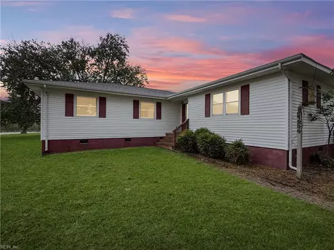 Exterior - 1244 Murphys Mill Rd, Suffolk, VA 23434 photo 3 of 10