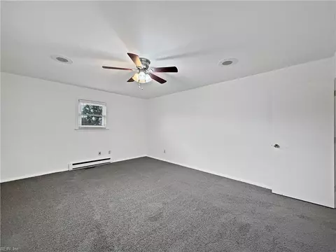 Bedroom - 1244 Murphys Mill Rd, Suffolk, VA 23434 photo 3 of 12