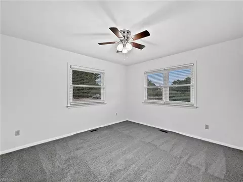Bedroom - 1244 Murphys Mill Rd, Suffolk, VA 23434 photo 5 of 12
