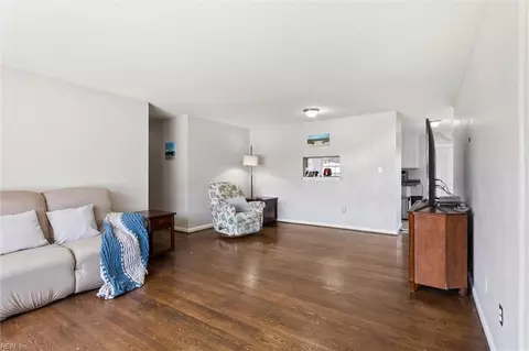 116 Ivy Home Rd, Hampton, VA 23669 photo 6