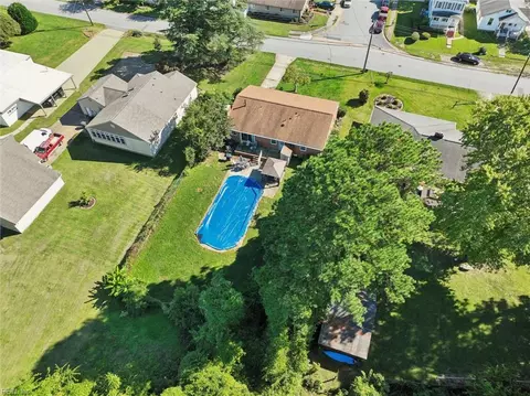 116 Ivy Home Rd, Hampton, VA 23669 photo 2