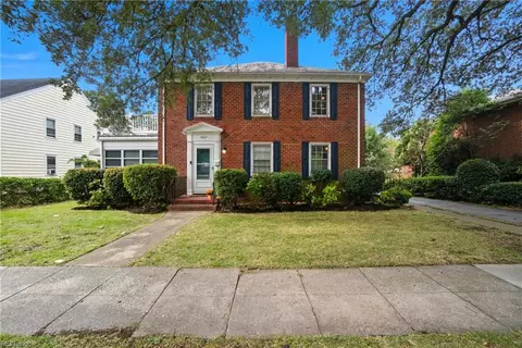 Exterior - 7457 Hampton Blvd, Norfolk, VA 23505 photo 6 of 10