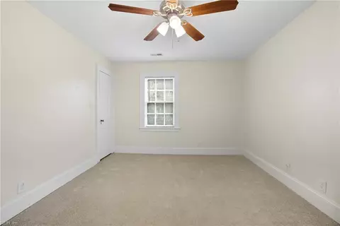Bedroom - 7457 Hampton Blvd, Norfolk, VA 23505 photo 5 of 10