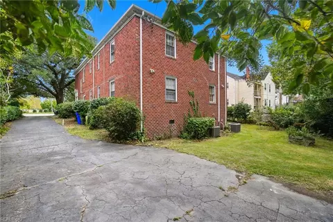 Exterior - 7457 Hampton Blvd, Norfolk, VA 23505 photo 5 of 10