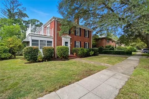 7457 Hampton Blvd, Norfolk, VA 23505