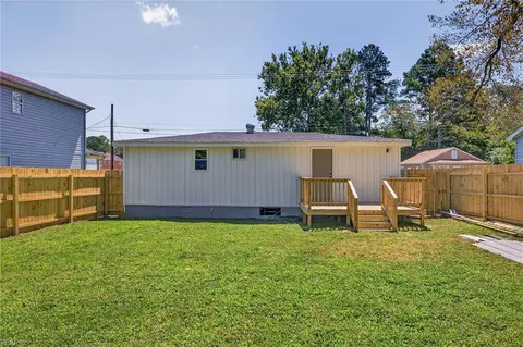 203 Windsor Ave, Smithfield, VA 23430 photo 15