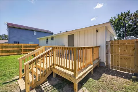 203 Windsor Ave, Smithfield, VA 23430 photo 14