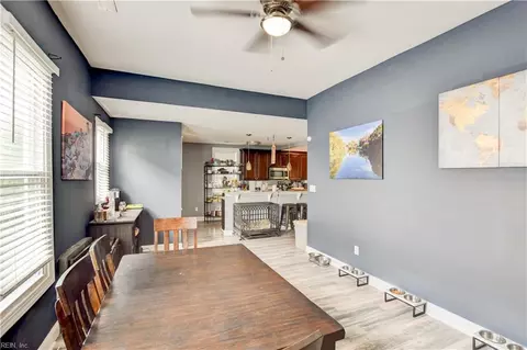 Dining - 816 E 28th St, Norfolk, VA 23504 photo 1 of 4