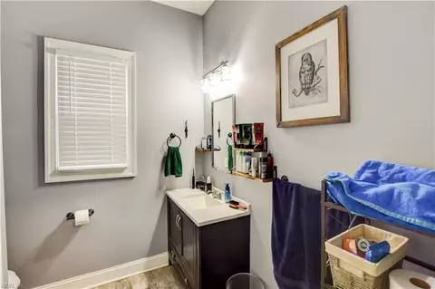 Bath - 816 E 28th St, Norfolk, VA 23504 photo 2 of 3