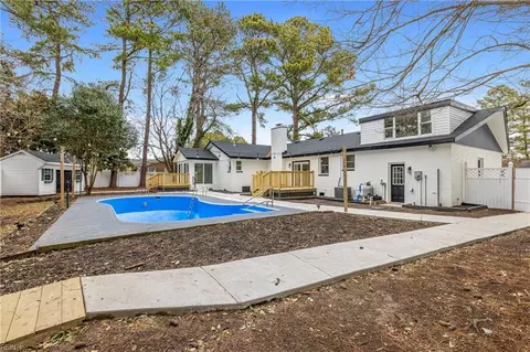Exterior - 4252 Raleigh Rd, Chesapeake, VA 23321 photo 7 of 7