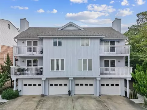 2300 Croix Dr, Virginia Beach, VA 23451