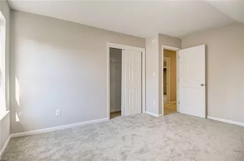 Bedroom - 6832 Ivanhoe Ct, Suffolk, VA 23435 photo 9 of 9
