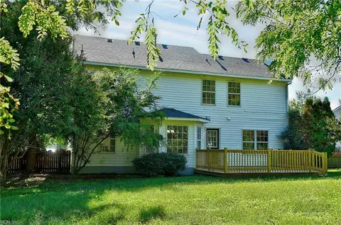 Exterior - 6832 Ivanhoe Ct, Suffolk, VA 23435 photo 4 of 10