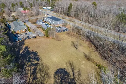 1 97ac Fox Hunt Ln, Gloucester, VA 23061 photo 4