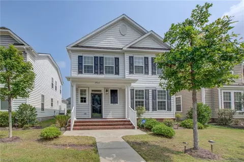 2922 Greenwood Dr, Portsmouth, VA 23701