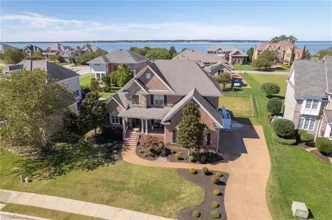 3326 Rivers Bend Pl, Suffolk, VA 23435