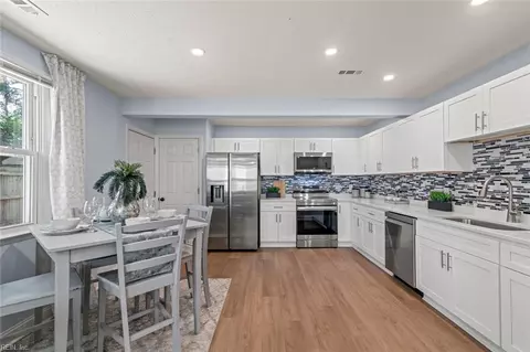 Kitchen - 105 Atwell Ln, Hampton, VA 23669 photo 3 of 4